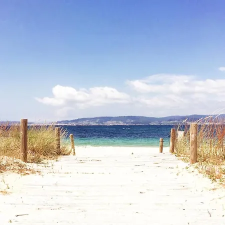 Casa Junto Al Mar En Bueu, Galicia Chalet *